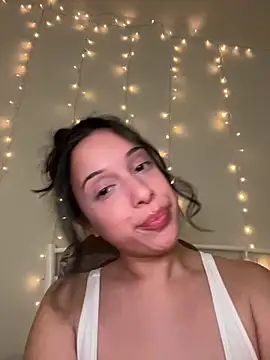 Snapshot of Natur4lBeautyb33 chatting on February 20, 2025, 3:12 am Natur4lBeautyb33 online show from February 20, 2025, 3:12 am