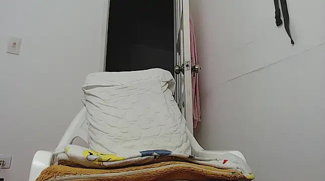 Snapshot of tattoodark_25 chatting on February 22, 2025, 8:40 am tattoodark 25 online show from February 22, 2025, 8:40 am