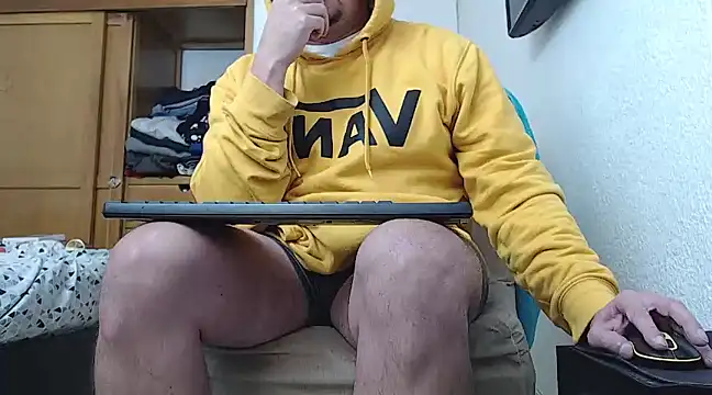 Snapshot of tattoodark_25 chatting on March 22, 2025, 9:10 pm tattoodark 25 online show from March 22, 2025, 9:10 pm