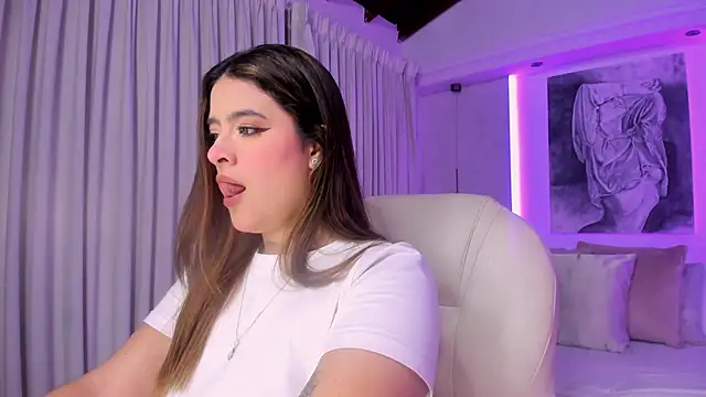 nathalie rivers online show from December 17, 2025, 11:15 am