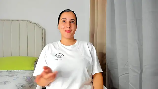 Hanna86 online show from March 14, 2026, 7:53 pm