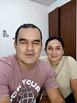 Angeelus2 online show from November 26, 2025, 3:56 pm