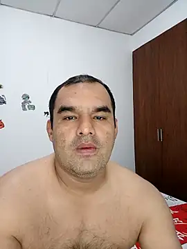 Angeelus2 online show from November 30, 2025, 4:41 pm