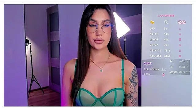 HannaHey online show from March 29, 2026, 5:36 pm