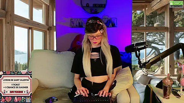 Kittychatte online show from March 1, 2026, 11:32 am