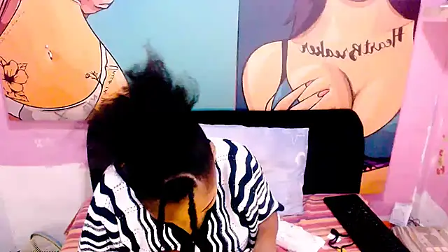 Snapshot of EroticDesiresxxx chatting on December 4, 2025, 6:29 pm EroticDesiresxxx online show from December 4, 2025, 6:29 pm