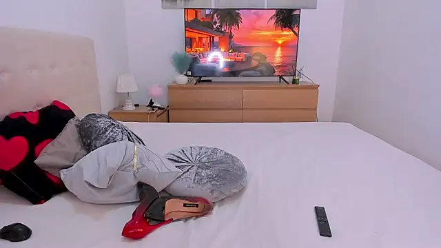 Your Girl69XXX online show from April 6, 2026, 10:55 pm