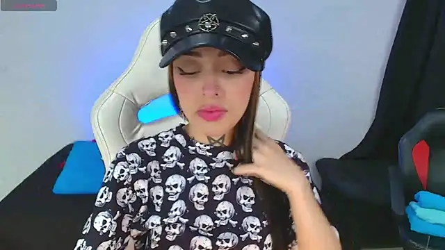 farichell online show from March 28, 2026, 10:11 pm