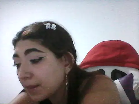 esteni online show from September 13, 2025, 4:34 am