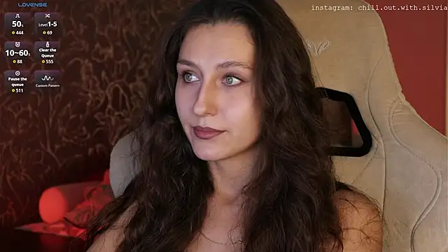 Snapshot of Chill_out_with_Salvia chatting on October 28, 2025, 3:33 pm Chill out with Salvia online show from October 28, 2025, 3:33 pm