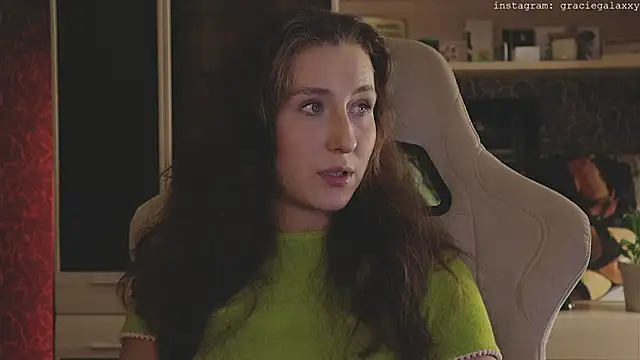 Snapshot of Chill_out_with_Salvia chatting on November 28, 2025, 3:56 pm Chill out with Salvia online show from November 28, 2025, 3:56 pm