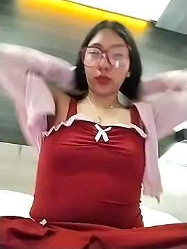 Snapshot of Umaru_uwu chatting on March 27, 2026, 1:03 am Umaru uwu online show from March 27, 2026, 1:03 am