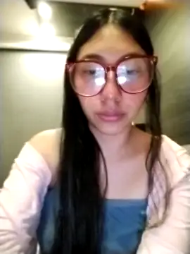 Snapshot of Umaru_uwu chatting on April 15, 2026, 4:29 am Umaru uwu online show from April 15, 2026, 4:29 am