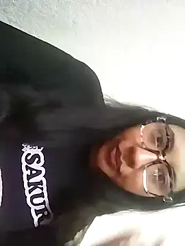 Umaru uwu online show from November 20, 2025, 7:03 pm