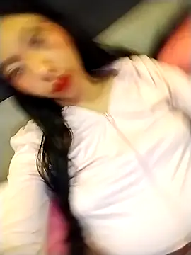 Snapshot of Umaru_uwu chatting on March 13, 2026, 3:22 am Umaru uwu online show from March 13, 2026, 3:22 am