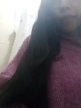 Snapshot of Umaru_uwu chatting on February 9, 2026, 4:32 am Umaru uwu online show from February 9, 2026, 4:32 am