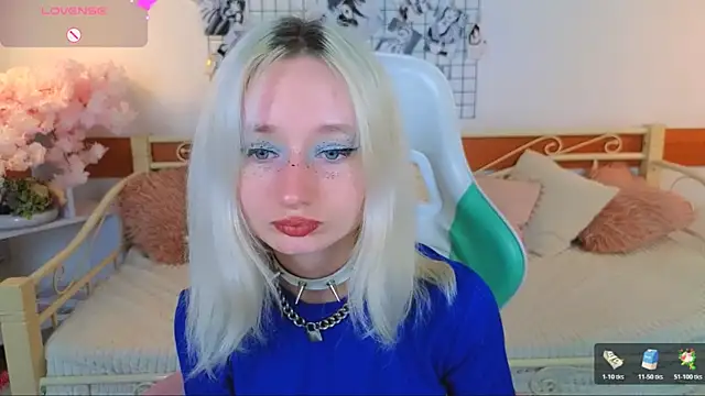 Katia Kim online show from April 17, 2026, 5:32 am