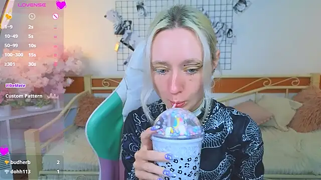 Katia Kim online show from April 1, 2026, 5:31 am