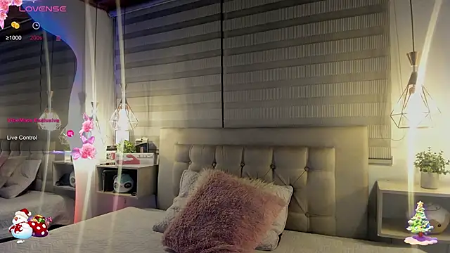 cristal  hot 1 online show from December 1, 2025, 4:46 am