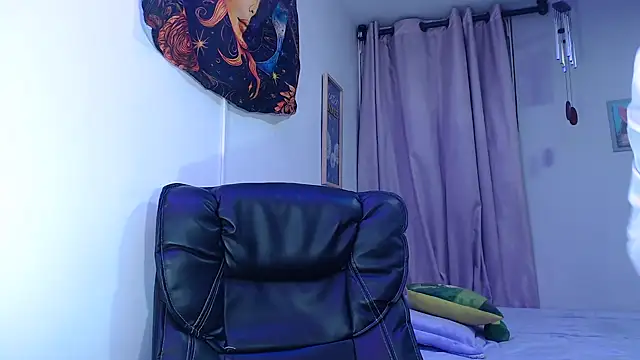 Snapshot of agatha_ink3 chatting on April 5, 2026, 3:13 am agatha ink3 online show from April 5, 2026, 3:13 am