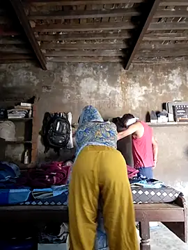 Fullyloadedvid online show from December 4, 2025, 5:50 am