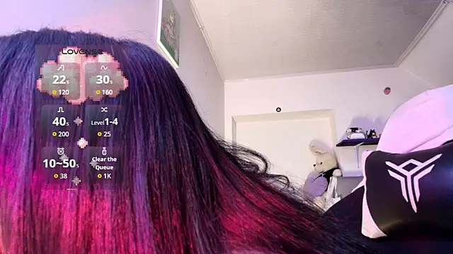 Snapshot of Persia_09 chatting on December 15, 2025, 5:46 am Persia 09 online show from December 15, 2025, 5:46 am