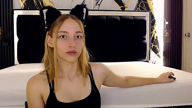 WhiteSun 01 online show from March 11, 2025, 12:50 pm