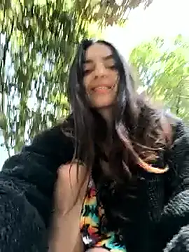 Snapshot of Sam_Sara chatting on January 10, 2026, 3:51 pm Sam Sara online show from January 10, 2026, 3:51 pm