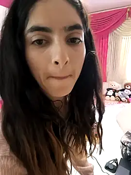 Snapshot of Sam_Sara chatting on October 24, 2025, 5:01 pm Sam Sara online show from October 24, 2025, 5:01 pm