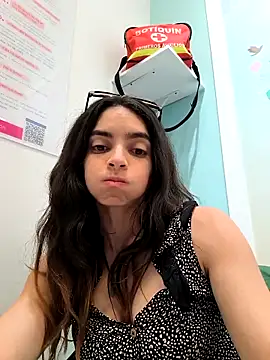 Snapshot of Sam_Sara chatting on January 6, 2026, 9:41 pm Sam Sara online show from January 6, 2026, 9:41 pm