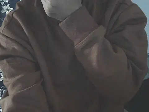 Snapshot of Supriya201 chatting on November 4, 2025, 7:34 am Supriya201 online show from November 4, 2025, 7:34 am