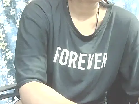 Supriya201 online show from April 16, 2026, 3:24 pm