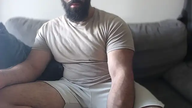 hugemachohandsome online show from July 21, 2026, 6:15 am