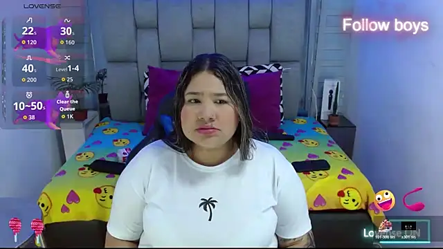 Snapshot of evelin_zaens chatting on December 4, 2025, 12:48 pm evelin zaens online show from December 4, 2025, 12:48 pm