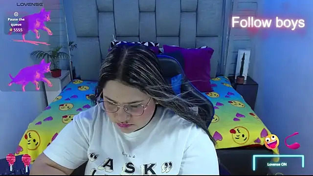 Snapshot of evelin_zaens chatting on November 28, 2025, 3:50 am evelin zaens online show from November 28, 2025, 3:50 am