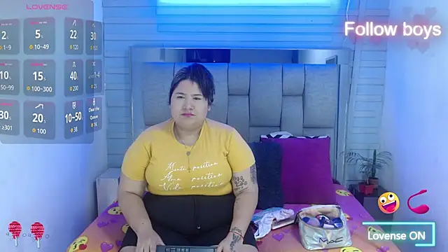 Snapshot of evelin_zaens chatting on October 30, 2025, 4:11 am evelin zaens online show from October 30, 2025, 4:11 am