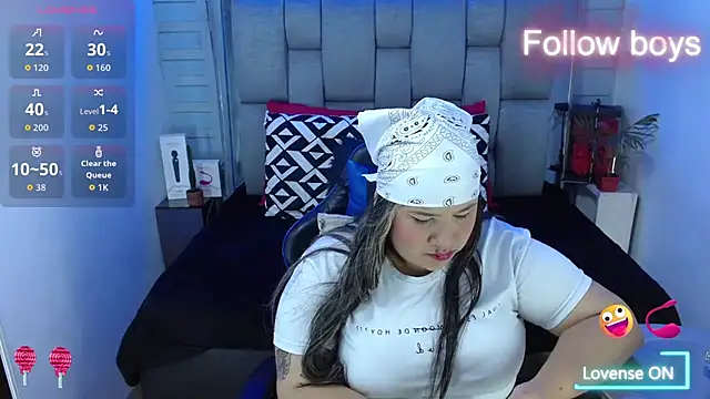 Snapshot of evelin_zaens chatting on November 12, 2025, 4:05 am evelin zaens online show from November 12, 2025, 4:05 am