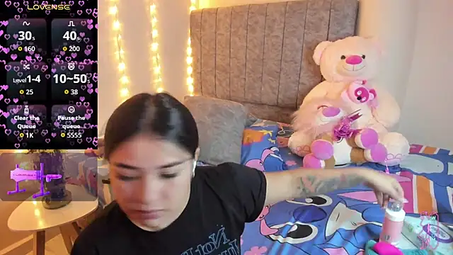 SaraCrow online show from January 14, 2026, 4:38 am