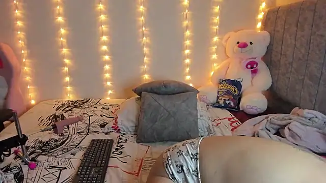 SaraCrow online show from January 10, 2026, 4:19 am