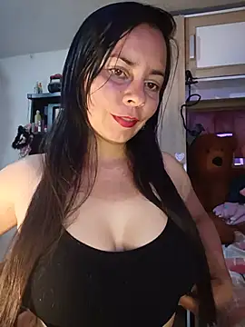 Snapshot of johannatb chatting on June 24, 2026, 2:43 am johannatb online show from June 24, 2026, 2:43 am