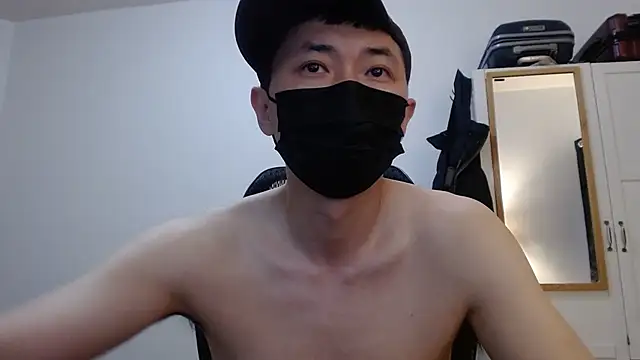 twbobo00715 online show from June 6, 2026, 11:54 pm