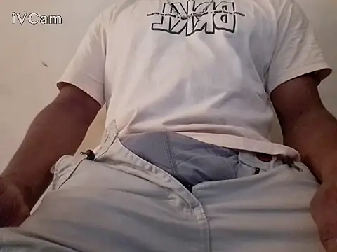 royblackbigpvt online show from October 13, 2025, 5:25 pm