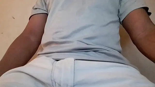 royblackbigpvt online show from November 8, 2025, 6:22 pm