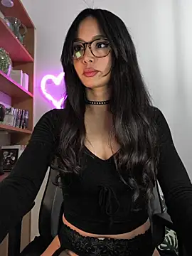 Naughty-Jessie online show from February 13, 2026, 8:53 pm