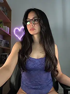 Naughty-Jessie online show from February 27, 2026, 9:14 pm