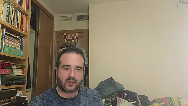 curiosillo83 online show from October 19, 2025, 11:51 pm