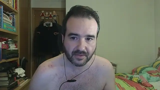 curiosillo83 online show from May 31, 2026, 2:56 pm