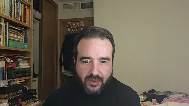 curiosillo83 online show from November 3, 2025, 5:38 pm