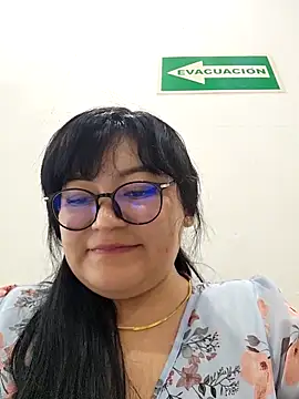 Snapshot of Sakura_0505 chatting on November 23, 2025, 8:41 pm Sakura 0505 online show from November 23, 2025, 8:41 pm