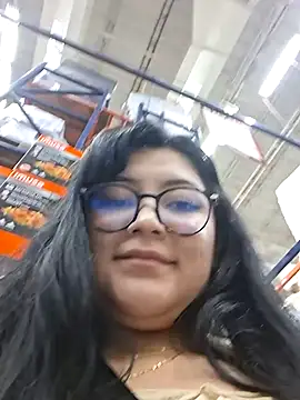 Snapshot of Sakura_0505 chatting on November 30, 2025, 6:52 pm Sakura 0505 online show from November 30, 2025, 6:52 pm